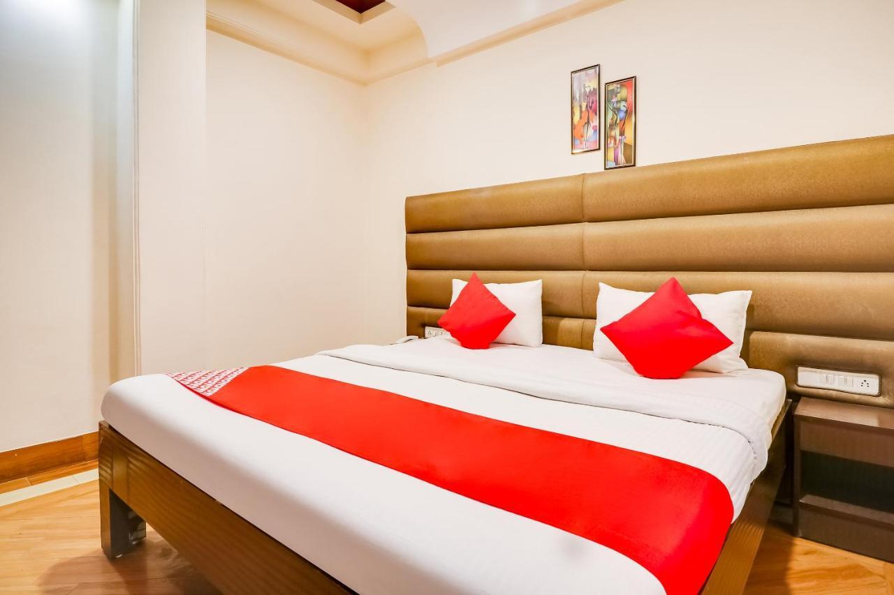 Oyo 71149 Jeet Residency Rewa Bagian luar foto