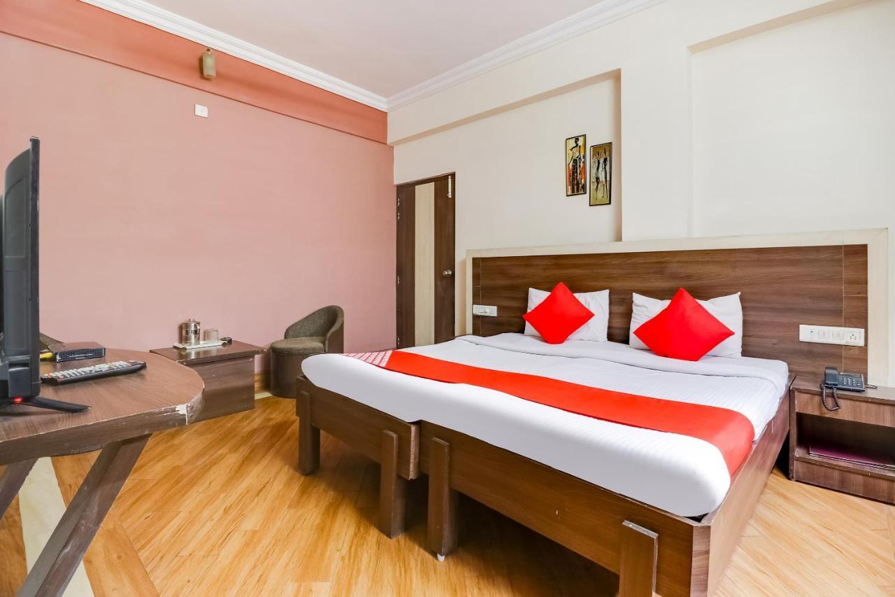 Oyo 71149 Jeet Residency Rewa Bagian luar foto